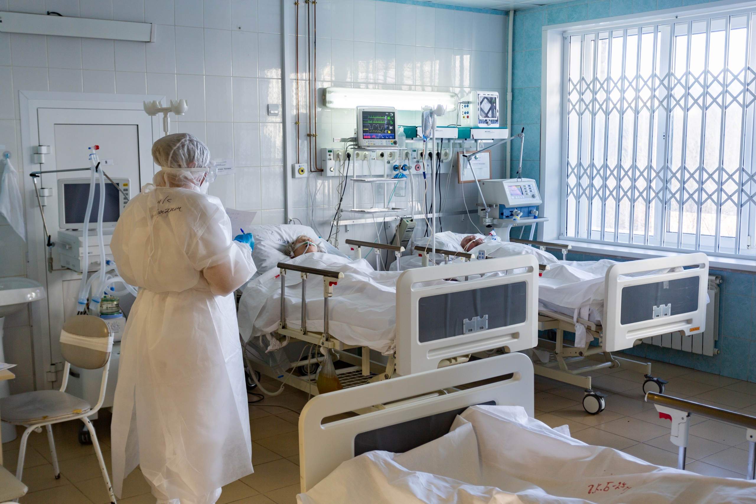 Коронавирус 19 февраля. Ковидный госпиталь в Новосибирске 11 больница 2021 год.