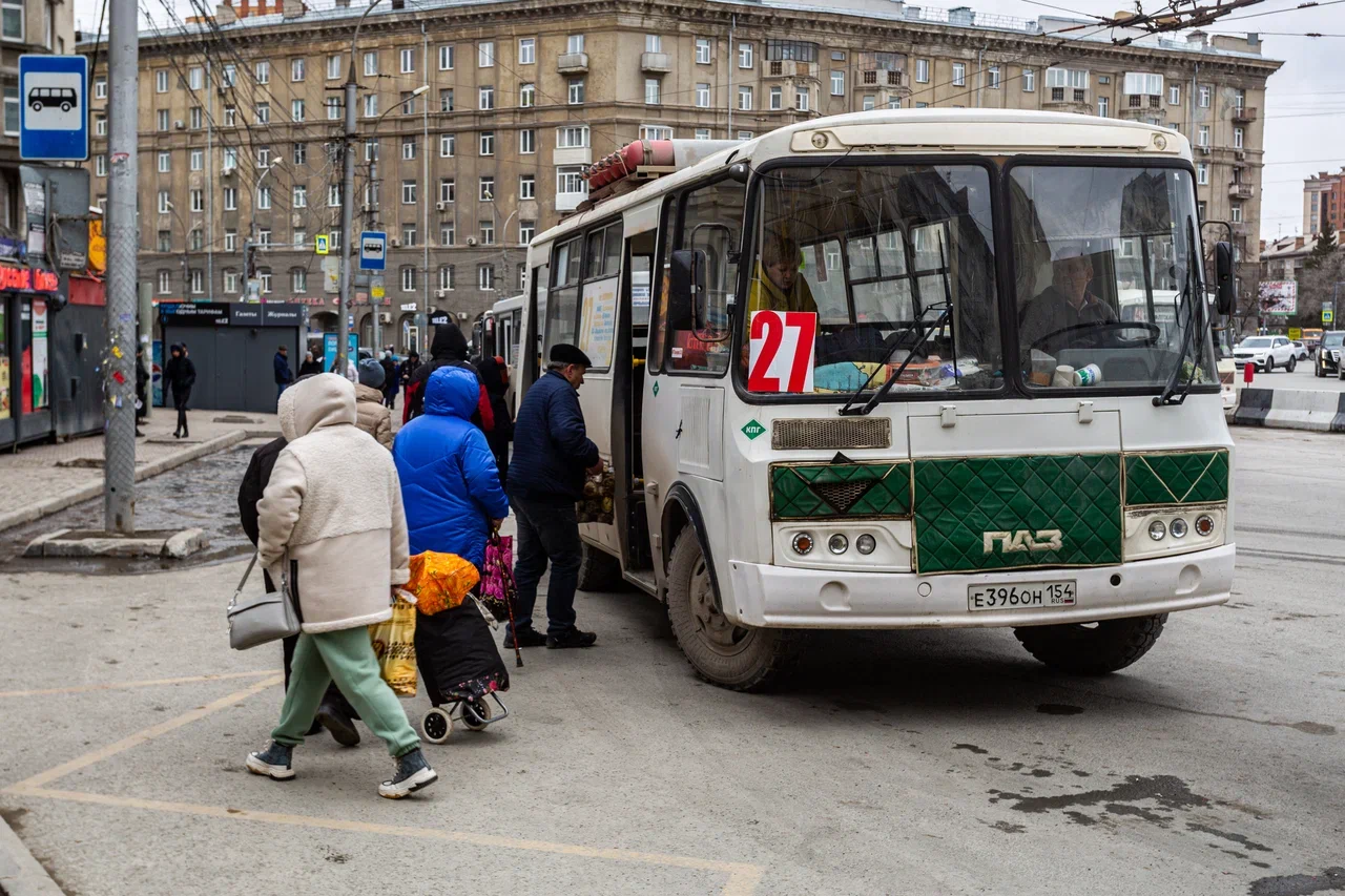 В Новосибирске через две недели запустят дачные автобусные маршруты