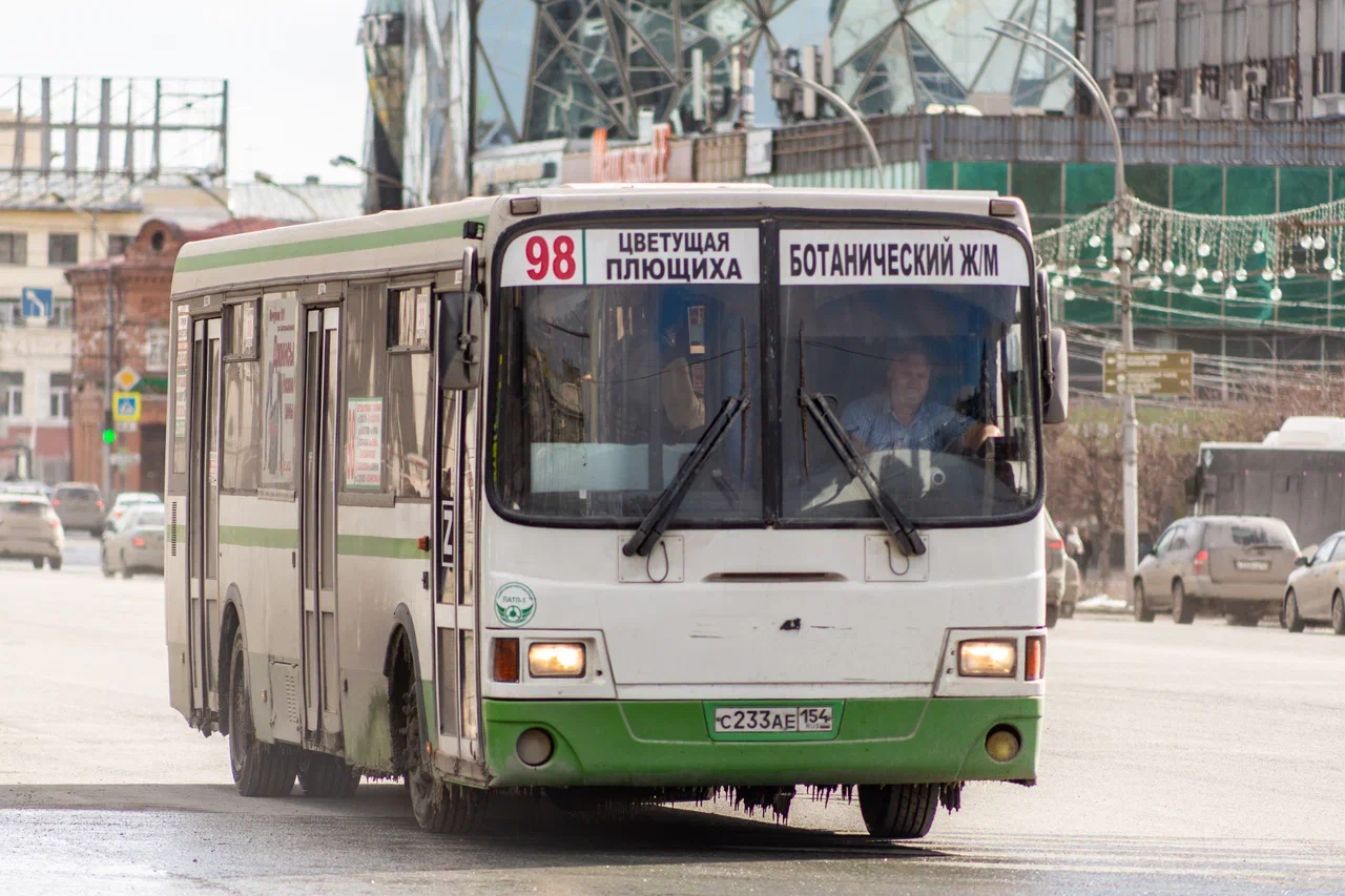 В Новосибирске снова изменили схему движения автобусов №30 и №98