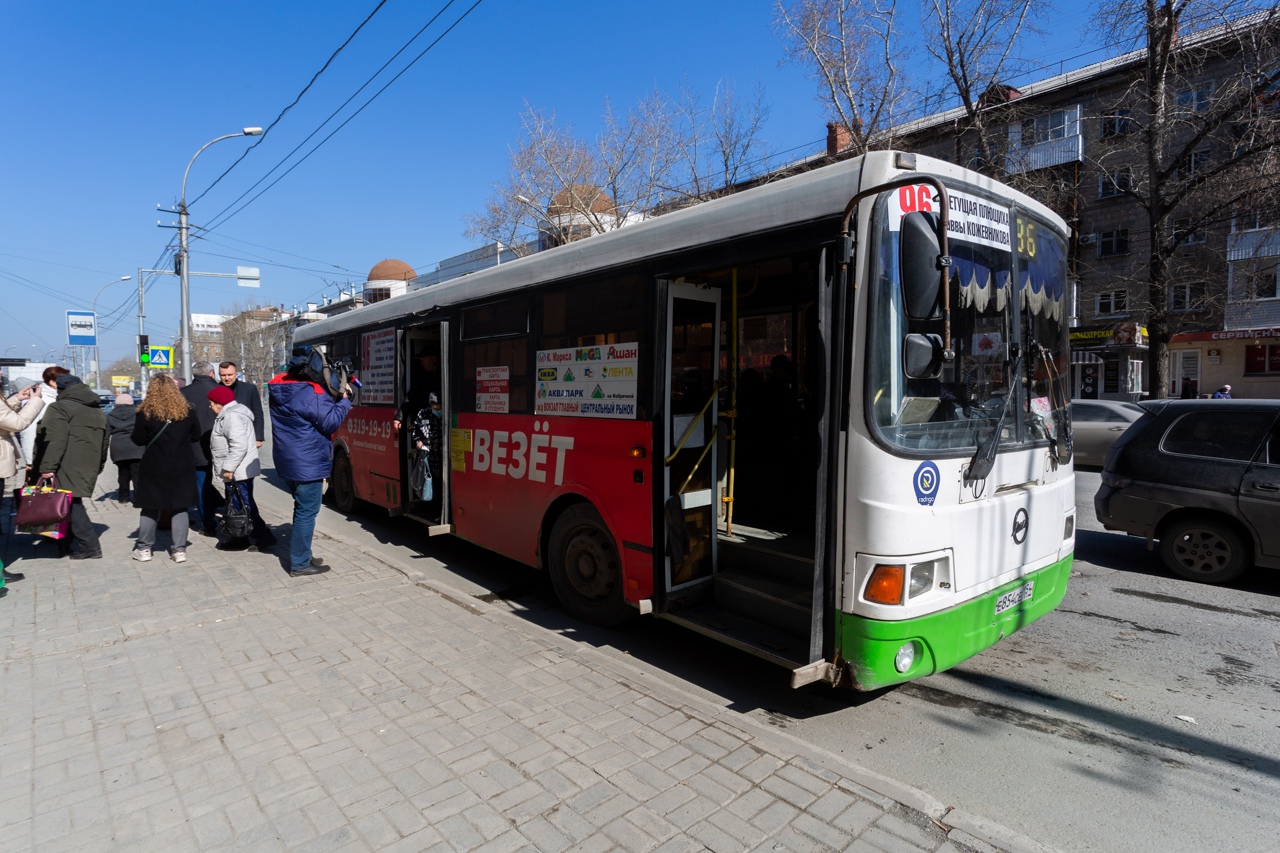 В Новосибирске с 26 августа изменят схемы движения трех автобусных маршрутов