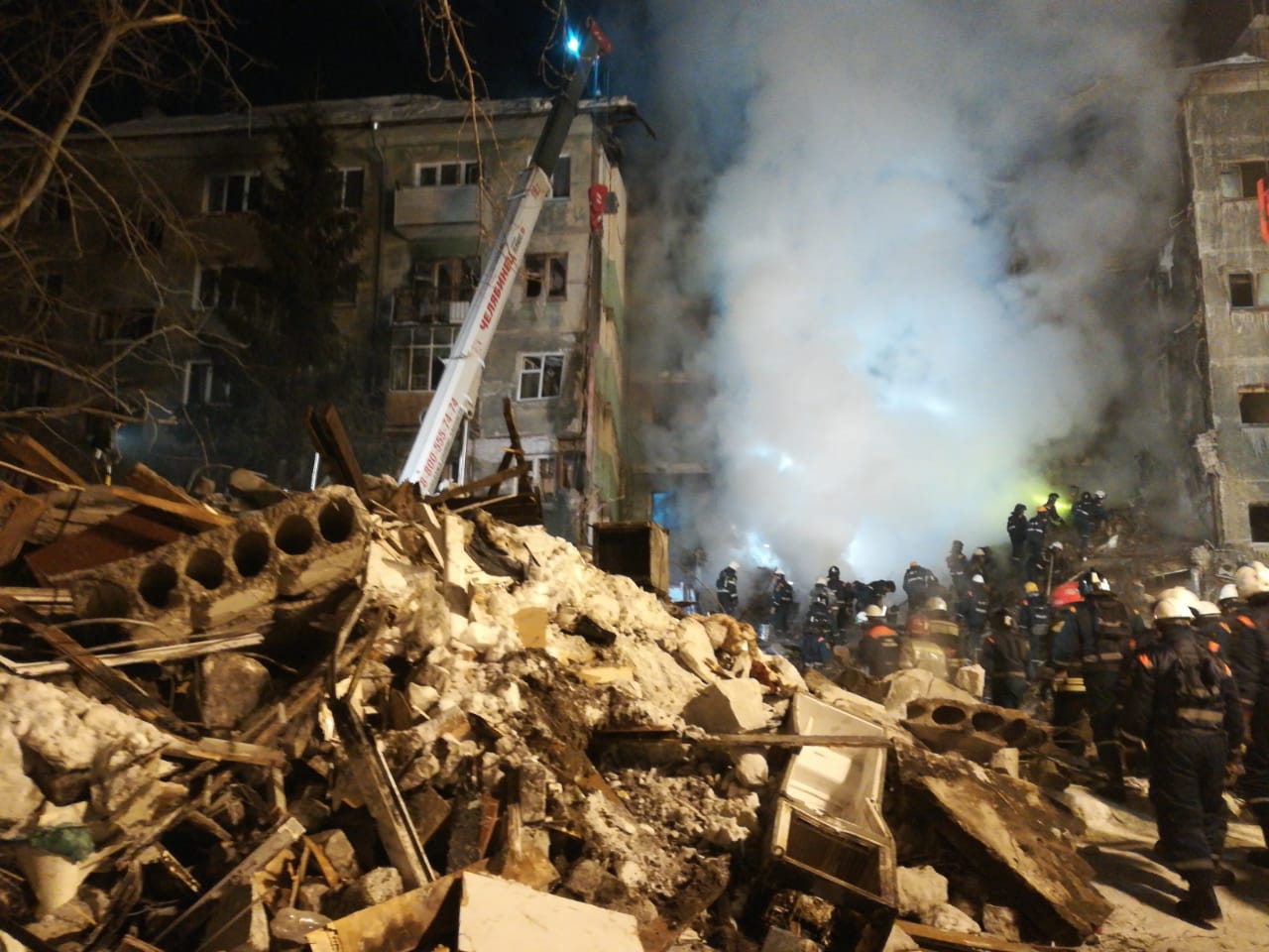 Новосибирск после теракта. Взрыв газа в Новосибирске. Разрушенный дом.