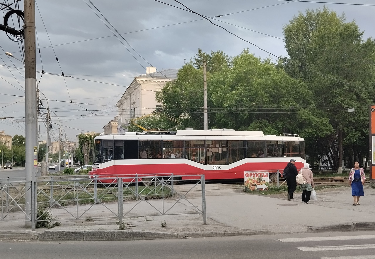 В Новосибирске 16 июня изменили движение по двум трамвайным маршрутам